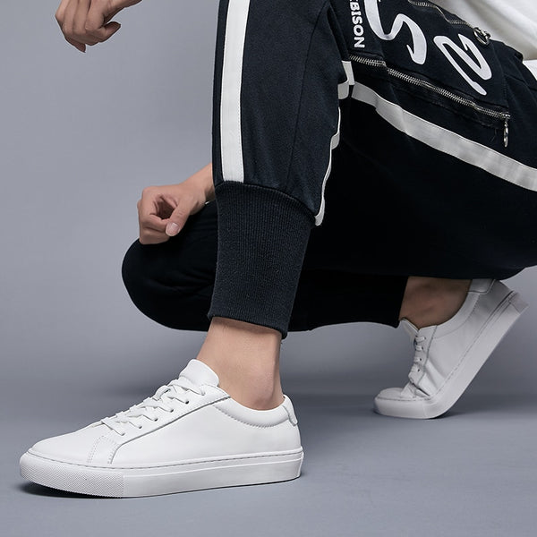 Men Casual Shoes Luxury Men Flats Fashion White Sneakers Lace Up Genuine Leather Shoes Footwear Sneakers White
